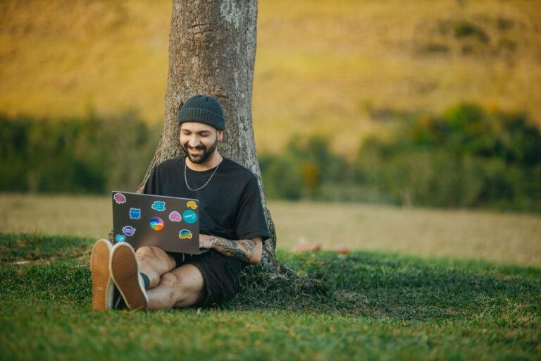 Como se destacar como freelancer em um mercado competitivo: 5 estratégias eficazes para 2024
